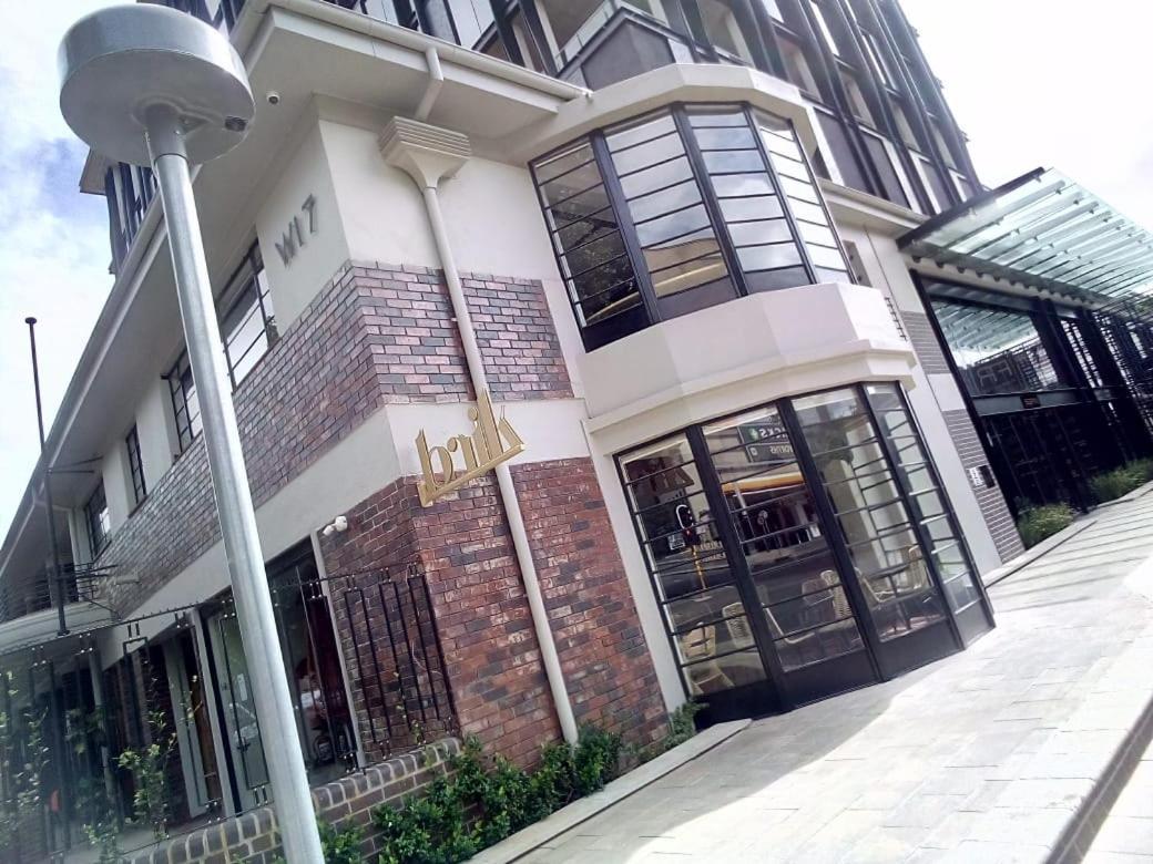 One Rosebank Stay Γιοχάνεσμπουργκ Εξωτερικό φωτογραφία